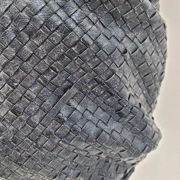 Elliott Lucca Black Basket Woven Leather Shoulder Bag Dual Handles Zip Closer - Picture 4 of 12